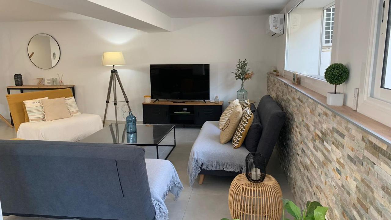 Rodhes Playa B-1 Apartment Roses Ngoại thất bức ảnh