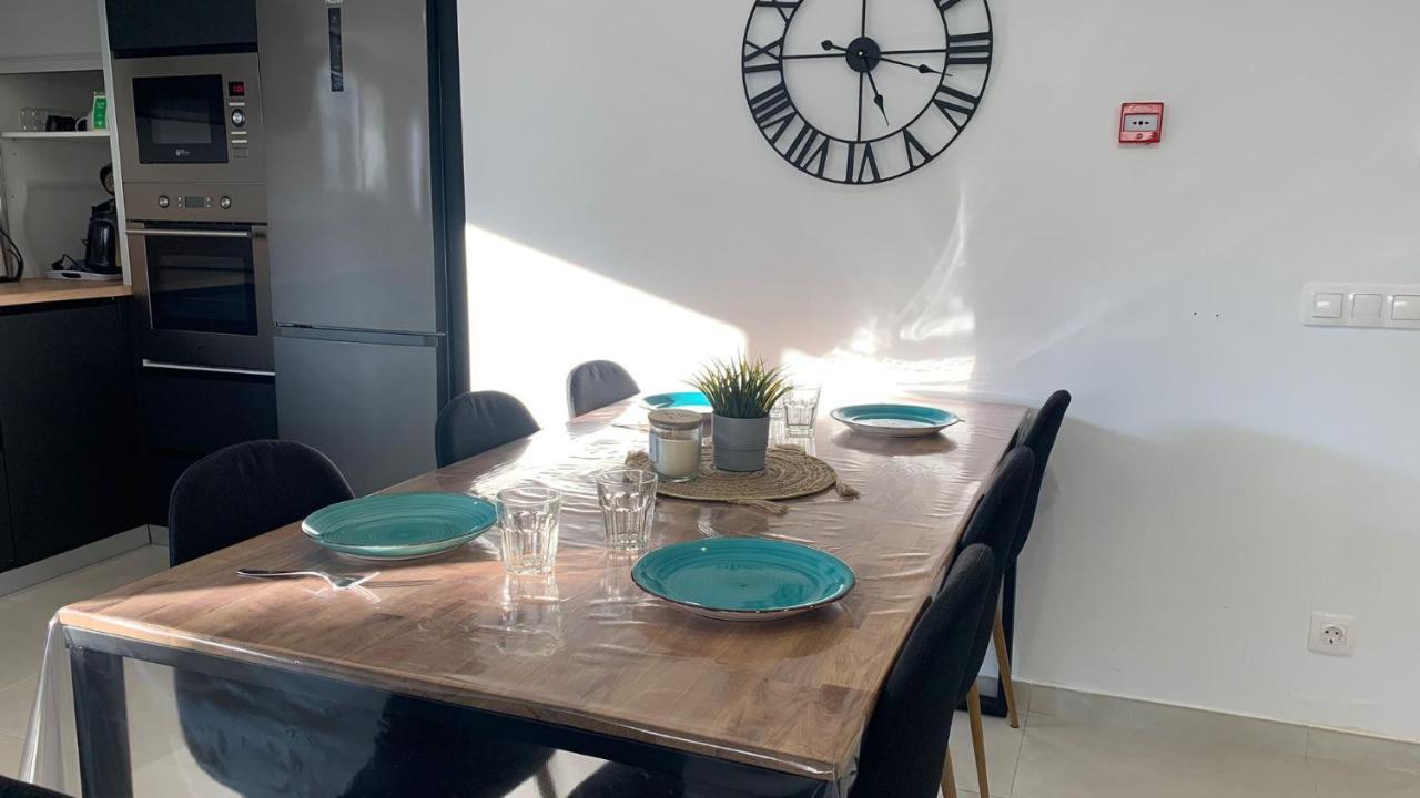 Rodhes Playa B-1 Apartment Roses Ngoại thất bức ảnh