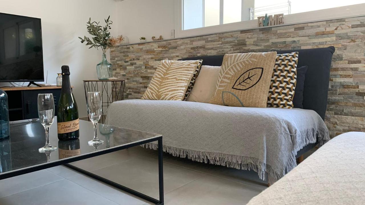 Rodhes Playa B-1 Apartment Roses Ngoại thất bức ảnh