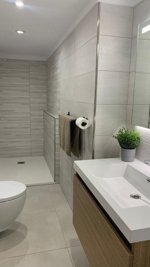Rodhes Playa B-1 Apartment Roses Ngoại thất bức ảnh