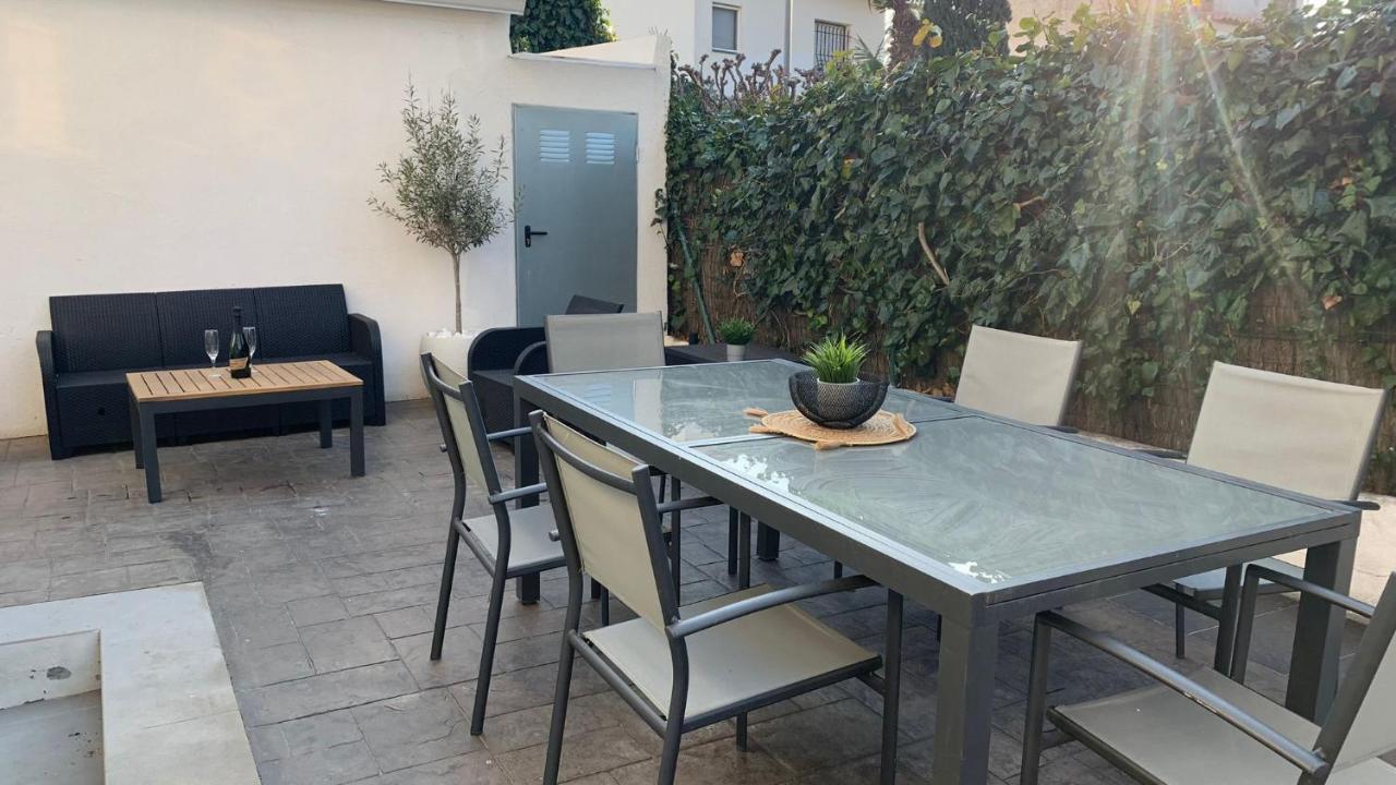 Rodhes Playa B-1 Apartment Roses Ngoại thất bức ảnh