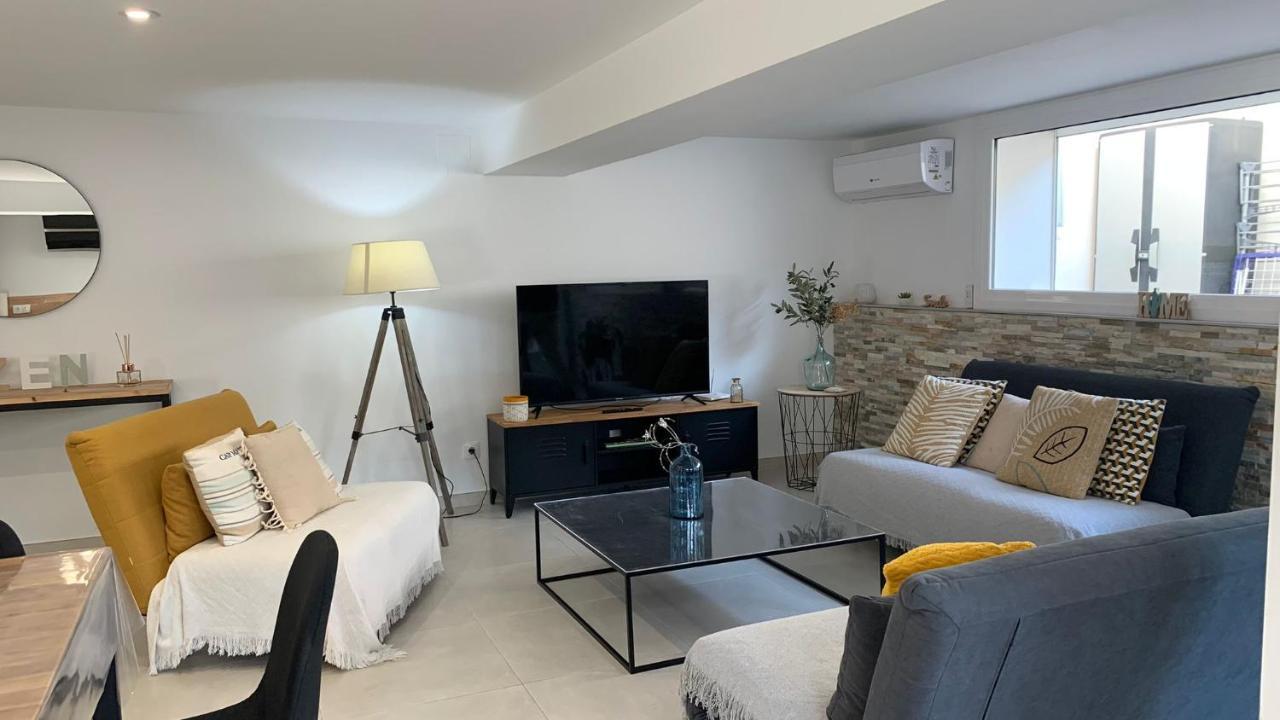 Rodhes Playa B-1 Apartment Roses Ngoại thất bức ảnh