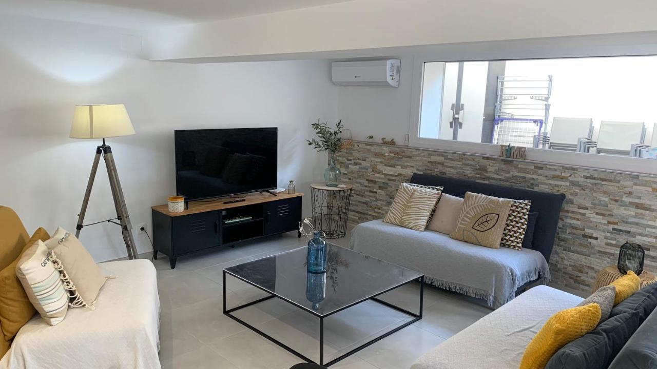 Rodhes Playa B-1 Apartment Roses Ngoại thất bức ảnh