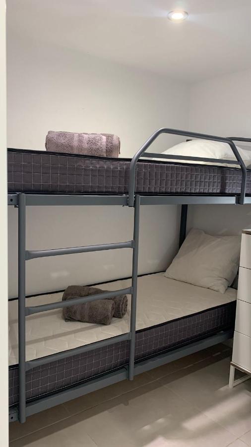Rodhes Playa B-1 Apartment Roses Ngoại thất bức ảnh