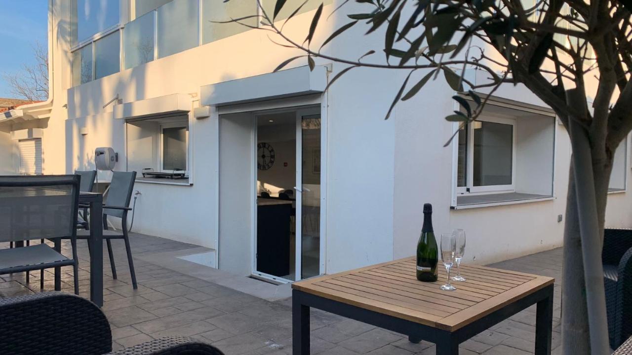 Rodhes Playa B-1 Apartment Roses Ngoại thất bức ảnh